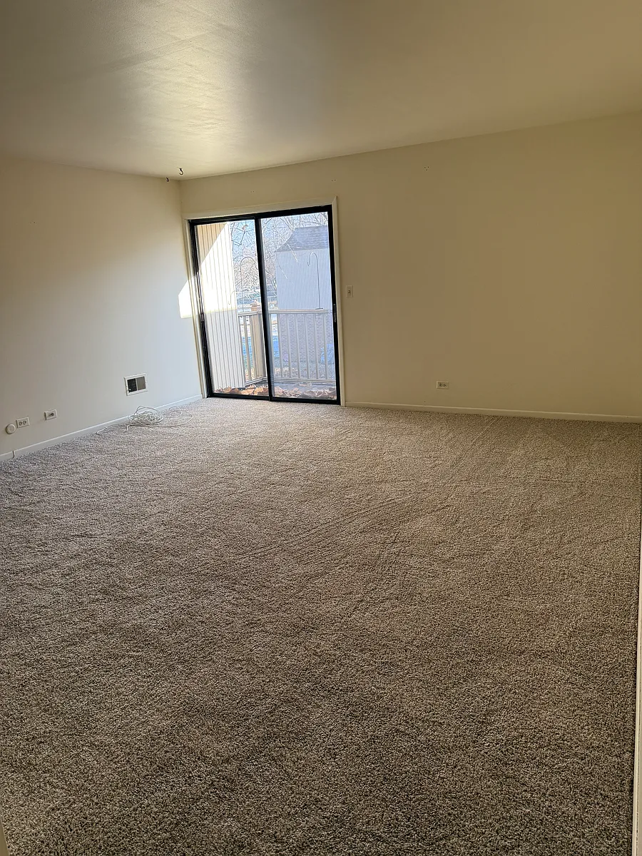 Building Photo - 480 74th St #203