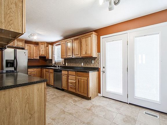 4th image of 3725 W 3830 S