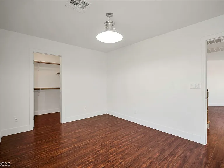 9711 Spinnaker Creek Ave — Photo 37