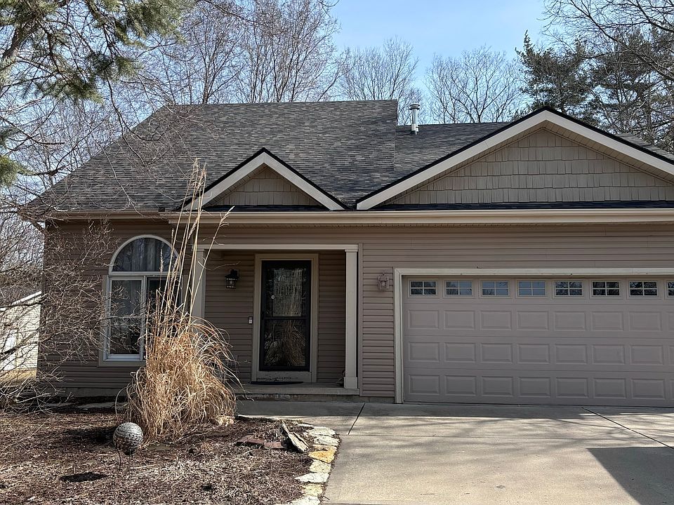 1st image of 3940 Dixon Dr