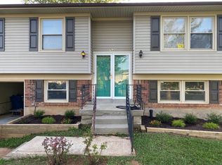 7530 E Orchard Grass Blvd, Crestwood, KY 40014