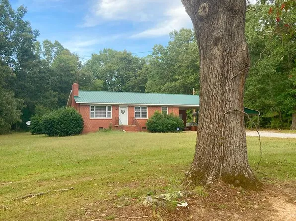 115 Ebb Mack Rd, Saluda, SC 29138