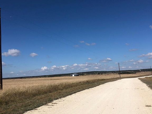 3rd image of 28 County Road 2800