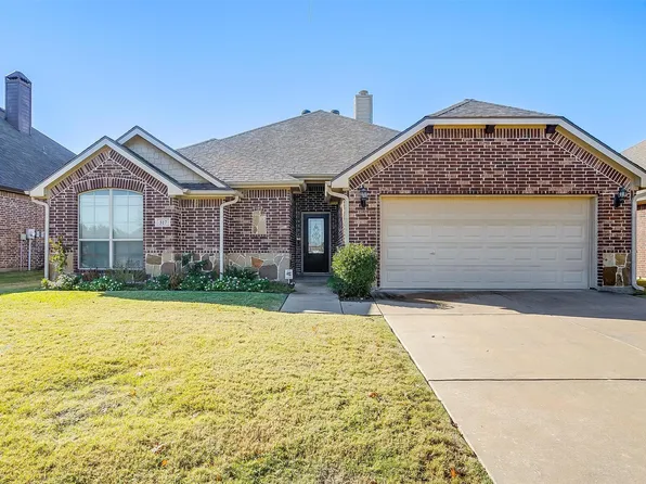 317 Colorado Dr, Burleson, TX 76028