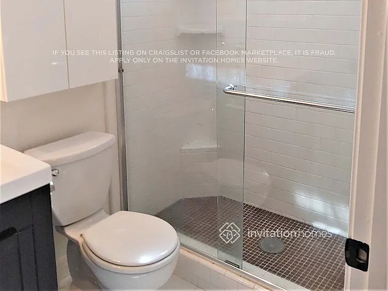 208 Early Light Ct — Photo 9