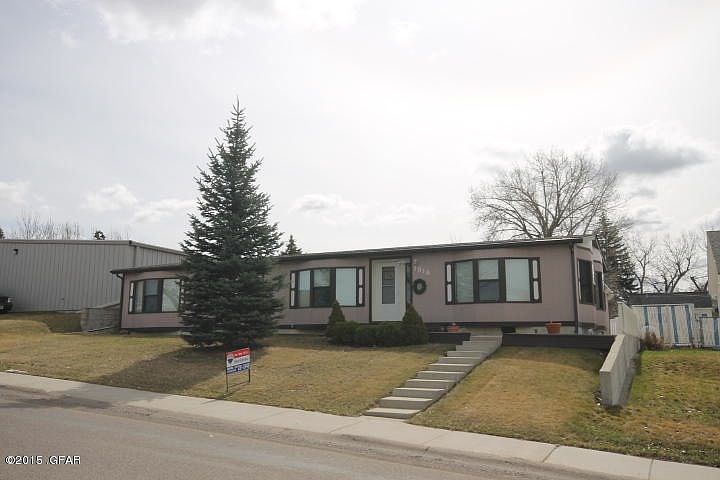 1st image of 1916 11th Ave S