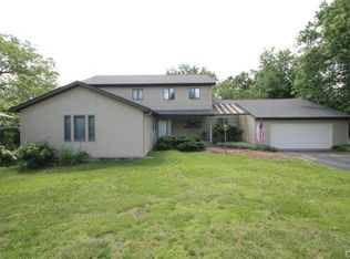 55 Puritan Rd, Trumbull, CT 06611