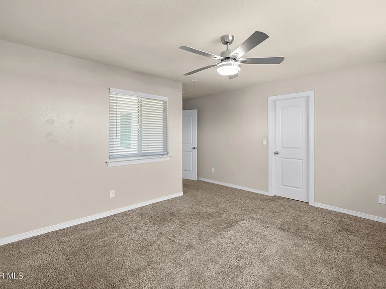 380 Canyon Vista Dr — Photo 26