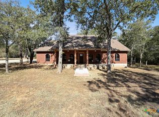 486 Westwood Rd, Lockhart, TX 78644