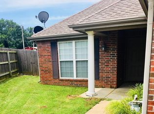 1251 Willow Park Dr, Bartlesville, OK 74006