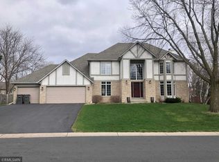 9047 Douglas Dr, Eden Prairie, MN 55347