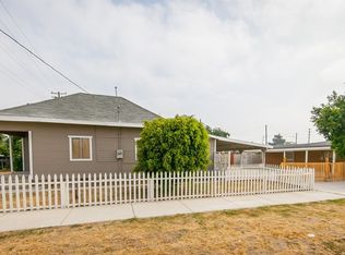 296 N 3rd St, Colton, CA 92324