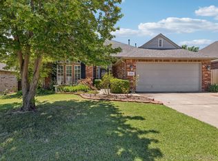 2713 W Ocala St, Broken Arrow, OK 74011