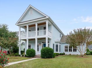 621 McGinnis Ln, Wilmington, NC 28412