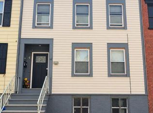 42 Spring St, Albany, NY 12210