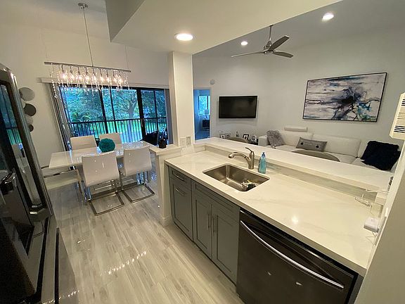 4th image of 8050 NW 15th Mnr