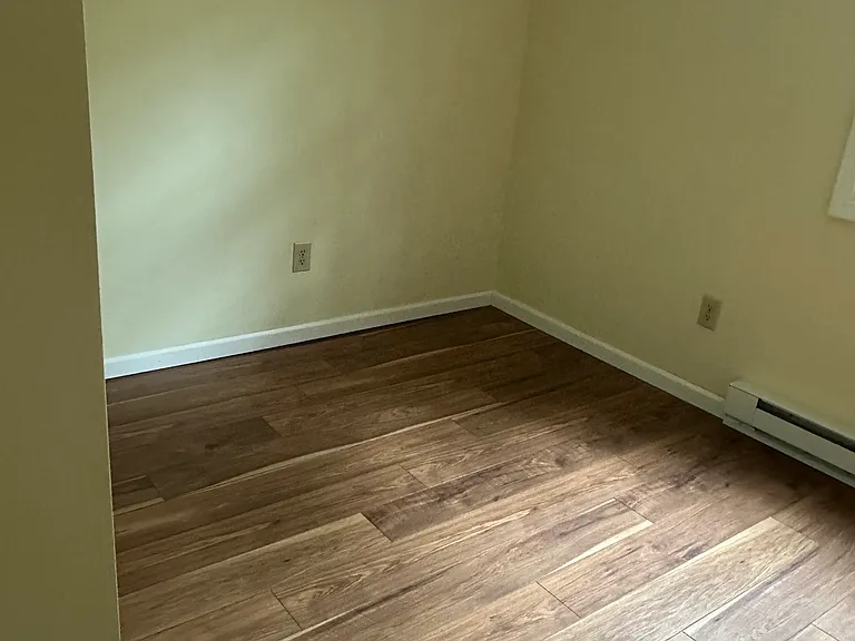 12 Martin Ave — Photo 19