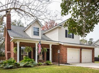 1579 Wakendaw Rd, Mount Pleasant, SC 29464