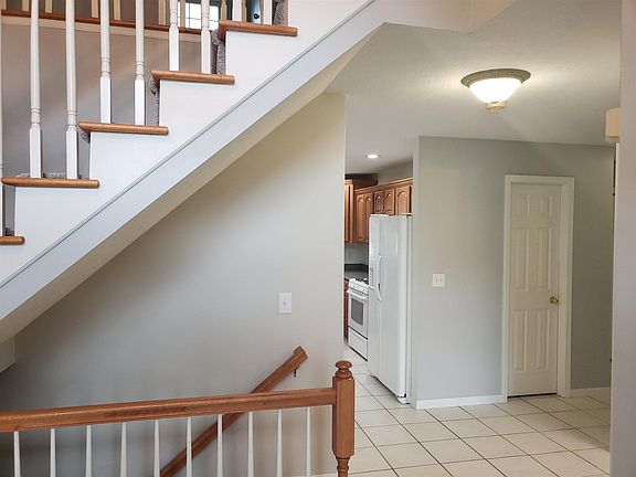 3rd image of 53084 Cedar Lake Ct