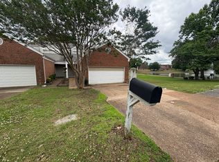 6805 Marthas Point, Memphis, TN 38141