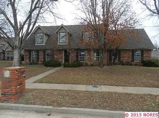 10515 S 83rd Cres E, Tulsa, OK 74133