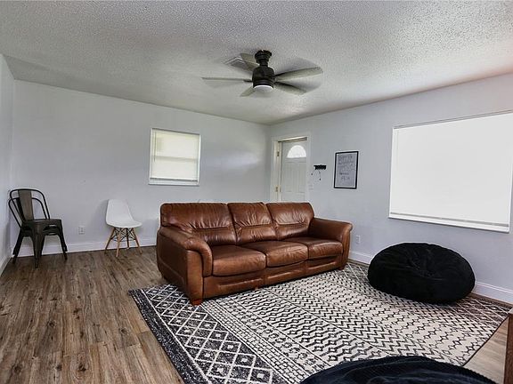 4th image of 640 DEAN STREET