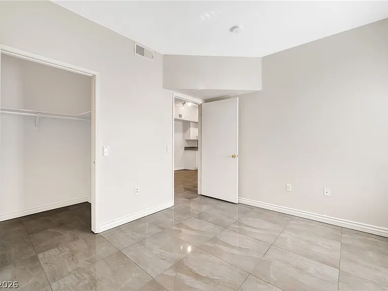 2615 W Gary Ave #1089 — Photo 10