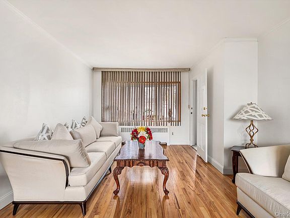 5th image of 188 Beechwood Avenue