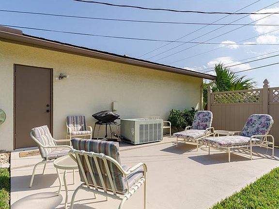 4th image of 22420 Olean Blvd