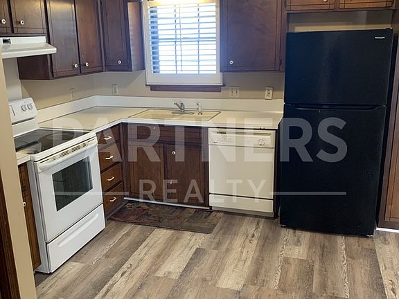 5th image of 5821 Acacia Ct