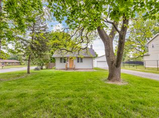 105 Renker Rd, Lansing, MI 48917