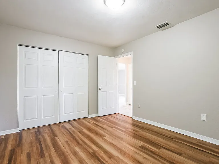 1819 E Glancy Dr — Photo 14