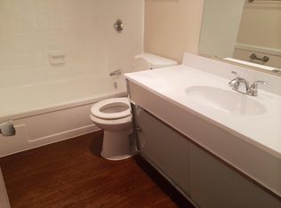 1328 Winding Brook Ln APT 220, Dallas, TX 75208