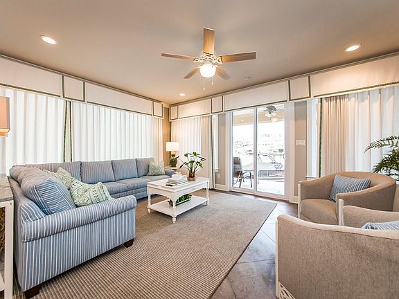 5th image of 158 Villa Pointe Building A-4