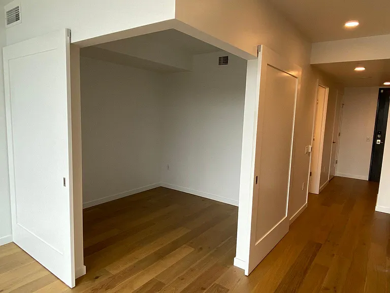 1808 Minor Ave #2010 — Photo 21