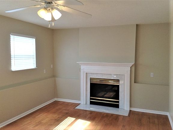 5th image of 7379 Sterling Springs Way
