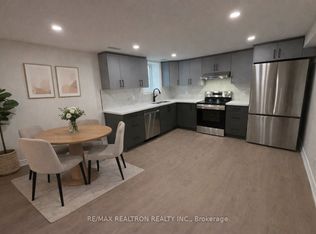 5640 Bell Harbour Dr, Mississauga, ON L5M 5J3