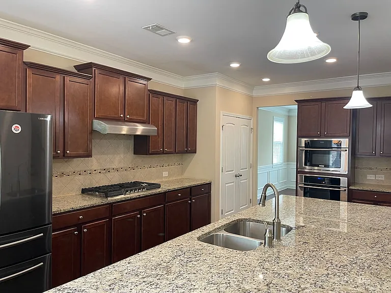 2411 Arnold Palmer Way — Photo 7