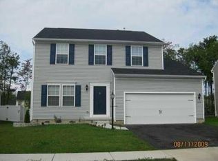 6108 Woodford Dr, Lake View, NY 14085