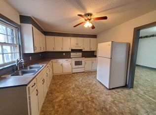 1749 Chadbourn Hwy, Whiteville, NC 28472