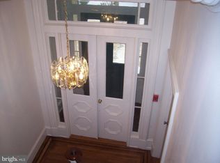 421 Lyceum Ave APT 2R, Philadelphia, PA 19128