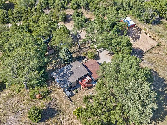 3rd image of 3608 N Willison Rd