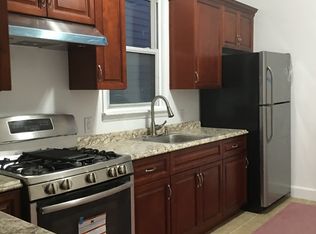 354 Woodlawn Ave, Jersey City, NJ 07305