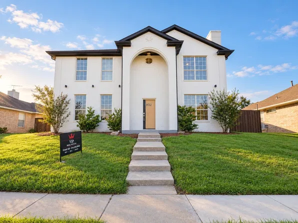 802 Azalia Dr, Lewisville, TX 75067