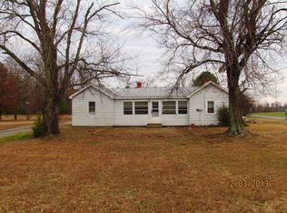 309 Bryants Town Rd, Farnham, VA 22460