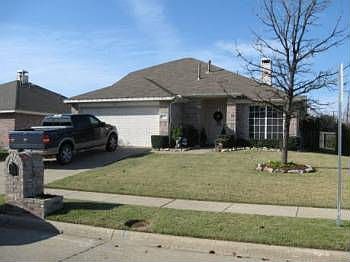 1st image of 2223 Wisteria Way
