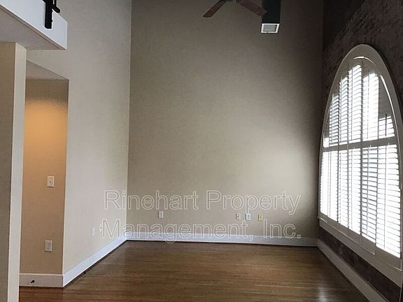 3rd image of 212 E Main St Ste 201