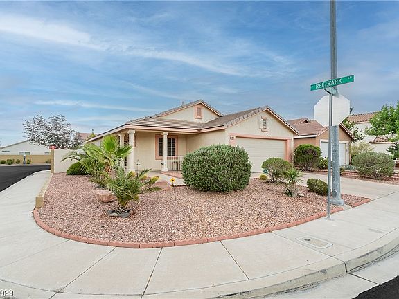 2nd image of 980 Moore Oaks Ct