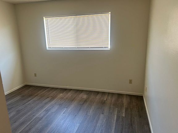 5th image of 108 Garnsey Ave #0