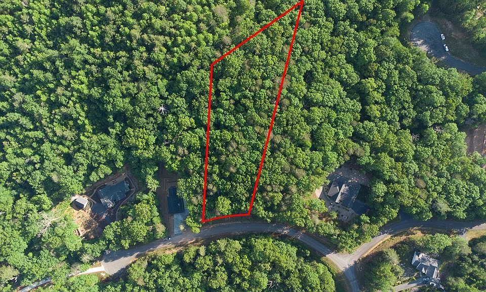 1st image of 13 Frances Dr